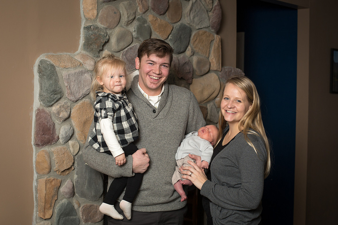 MaplePlainNewbornPhotographer_11