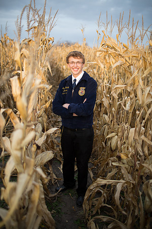 BellePlaineSeniorPhotographer_13