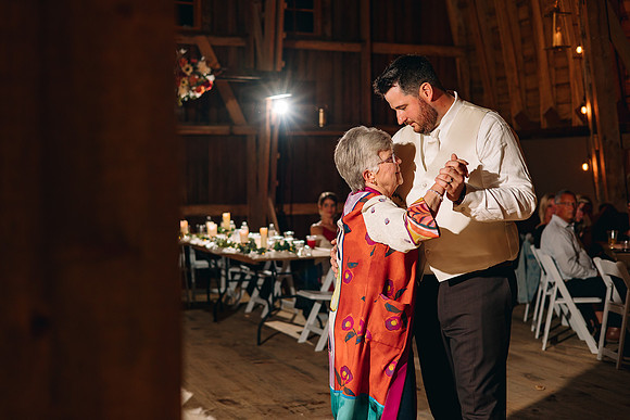 MinneapolisMNWeddingPhotographer-89