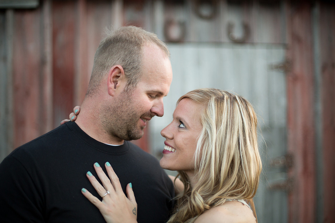 NorwoodYoungAmericaEngagementPhotographer_25