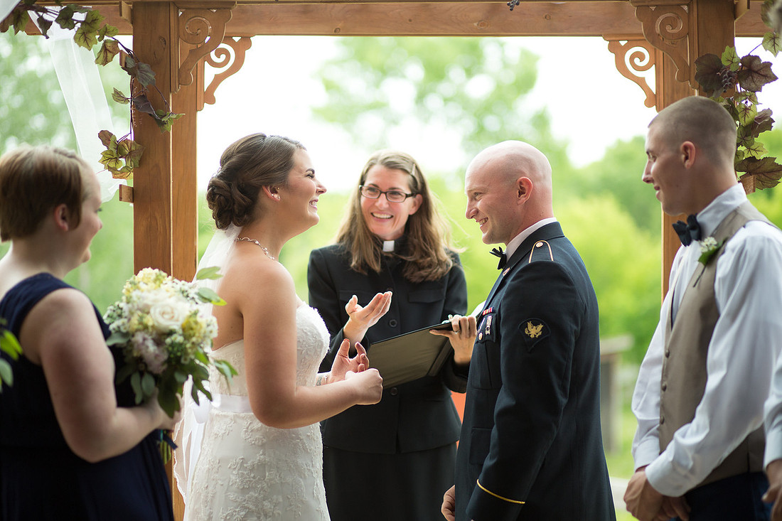 ShakopeeWeddingPhotographer_35