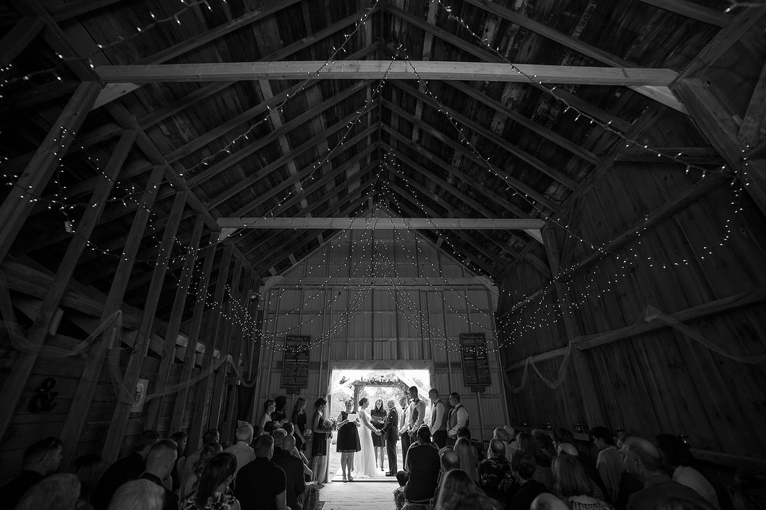 ShakopeeWeddingPhotographer_31