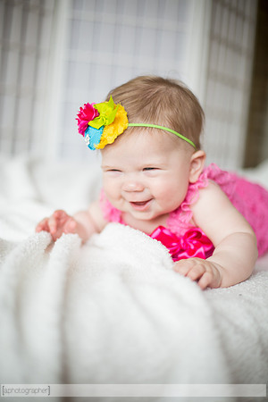AddieSixMonths_008