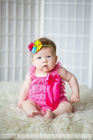AddieSixMonths_013