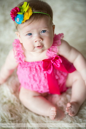 AddieSixMonths_016