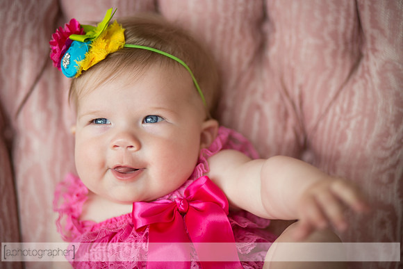 AddieSixMonths_025