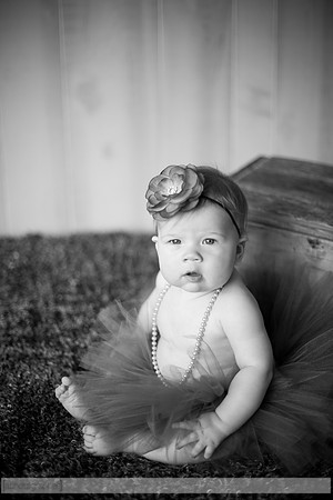 AddieSixMonths_029-2
