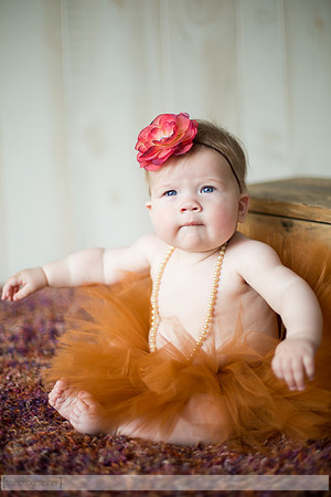 AddieSixMonths_030