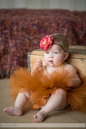 AddieSixMonths_039