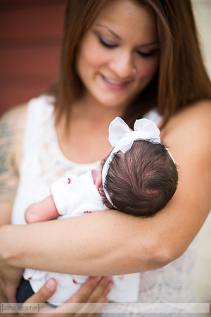 WillaNewbornPhotos_013