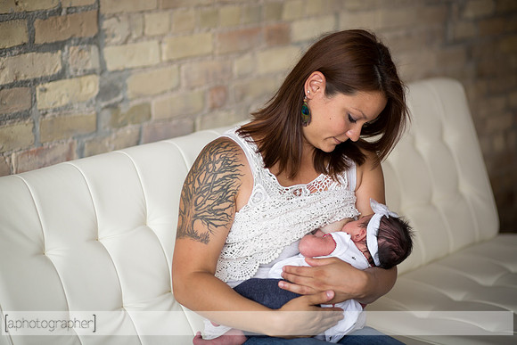 WillaNewbornPhotos_016