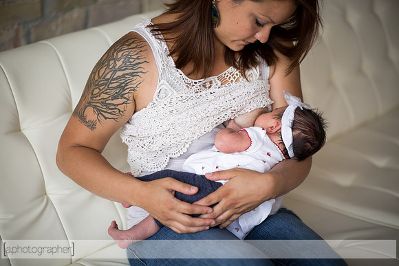 WillaNewbornPhotos_017