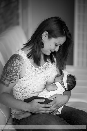 WillaNewbornPhotos_018-2