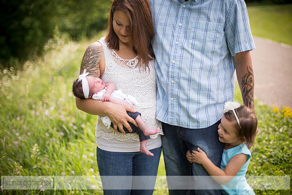 WillaNewbornPhotos_030