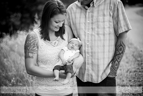 WillaNewbornPhotos_033-2
