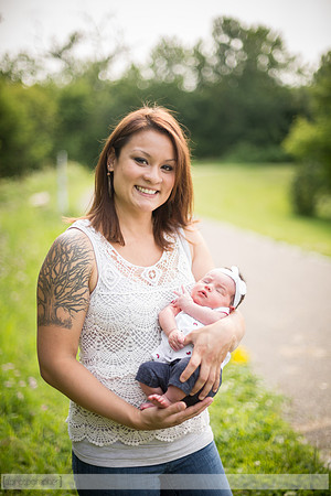 WillaNewbornPhotos_042