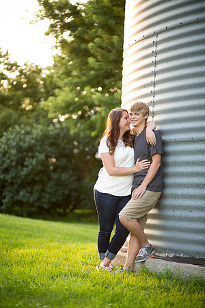 NorwoodYoungAmericaMNEngagementPhotographer_5