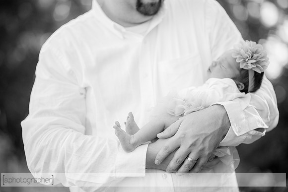 HadleyNewborn_024-2