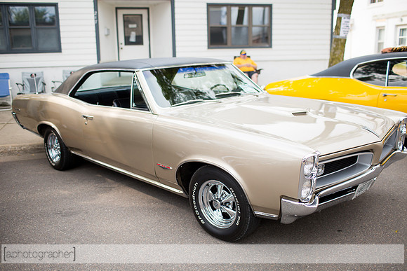 083015NYACarShow_045