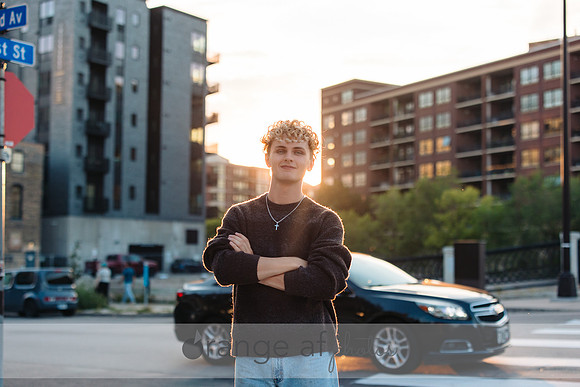 MinneapolisSeniorPortraitPhotographer-20