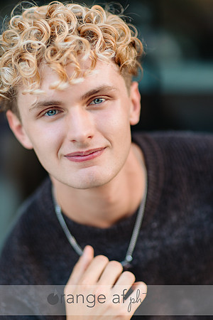 MinneapolisSeniorPortraitPhotographer-18