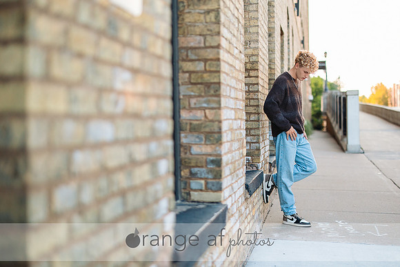 MinneapolisSeniorPortraitPhotographer-17