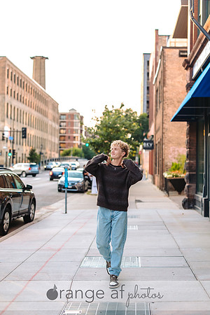 MinneapolisSeniorPortraitPhotographer-15