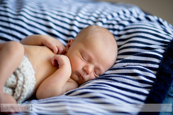 DaxtonNewborn_010