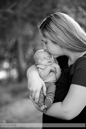 DaxtonNewborn_058-2