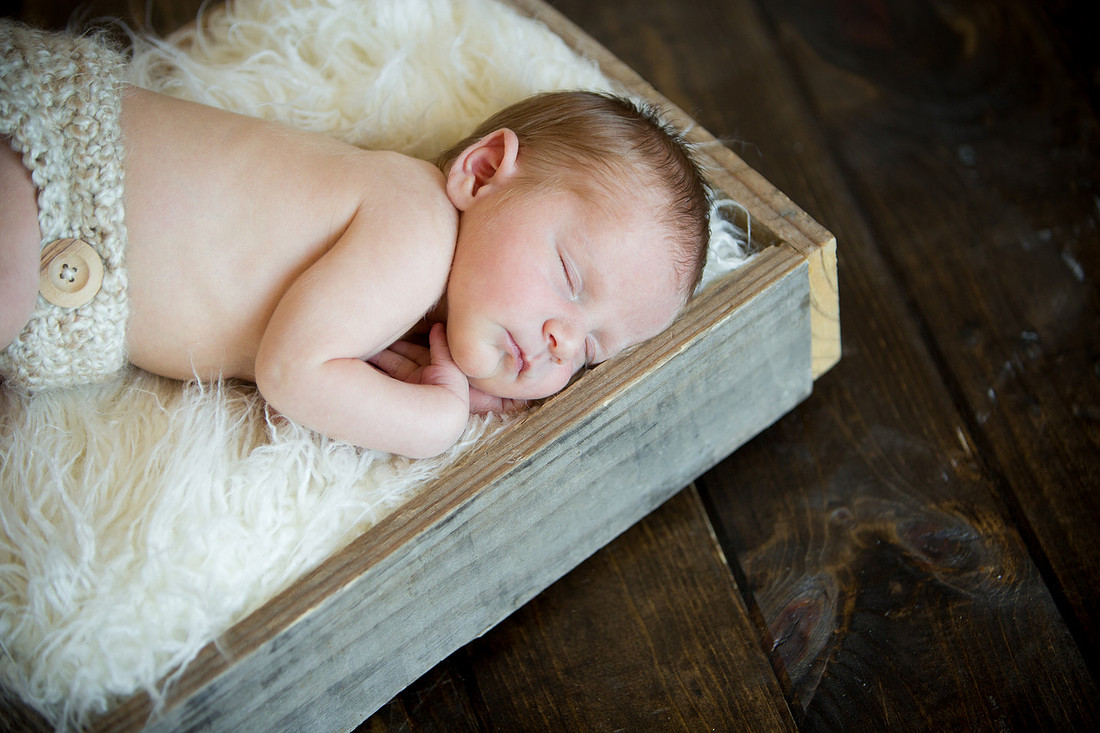 CologneNewbornPhotographer_23