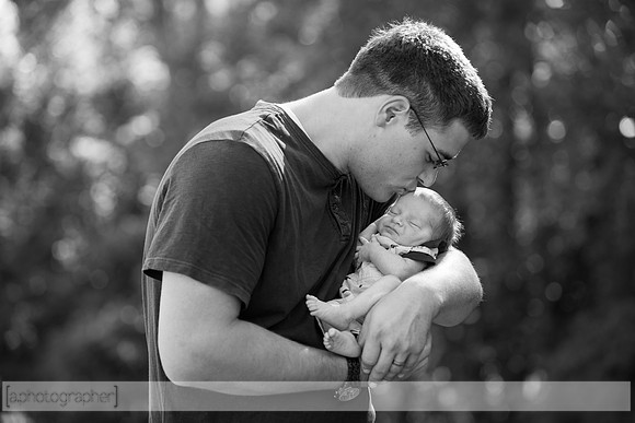 IsaacNewborn_016-2