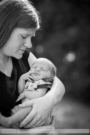 IsaacNewborn_018-2