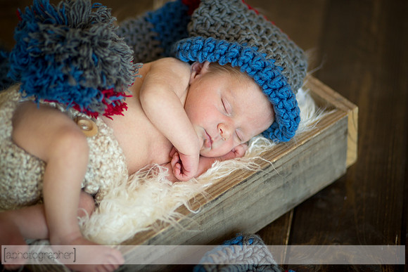 IsaacNewborn_041