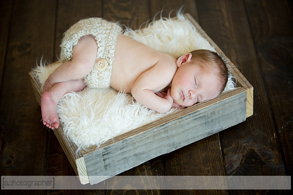 IsaacNewborn_047