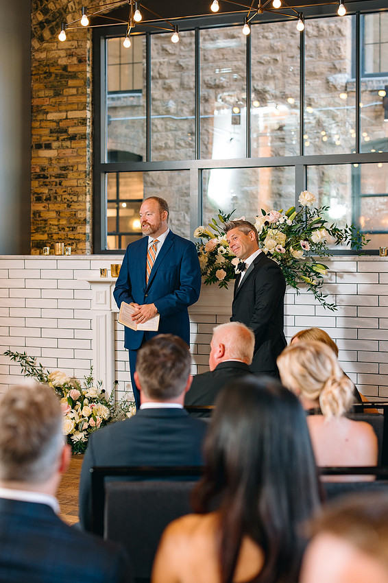 HewingHotelMPLSWeddingPhotographer-29