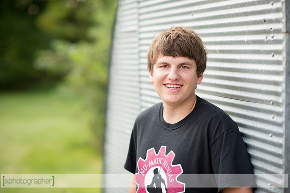 AaronSenior_001