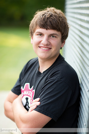 AaronSenior_004