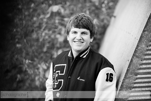 AaronSenior_006-2