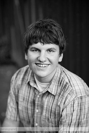 AaronSenior_027-2