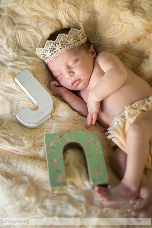 JosephineNielsenNewborn_026