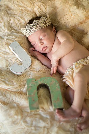 MinneapolisNewbornPhotographer_9