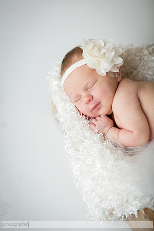 JolieNewborn_009