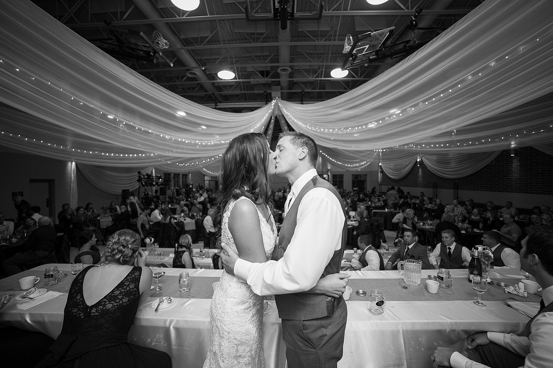WaconiaWeddingPhotographer_73