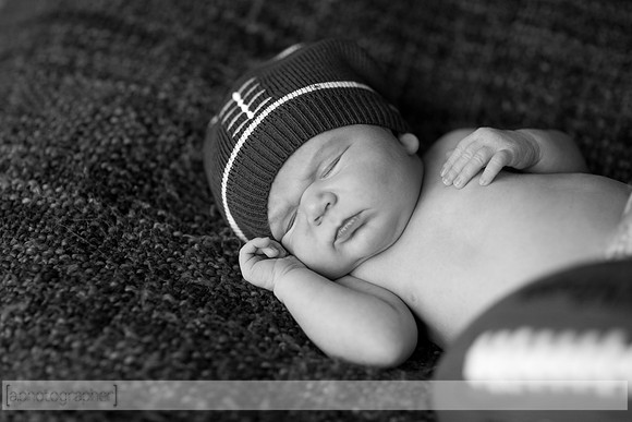 LewisNewborn_003-2