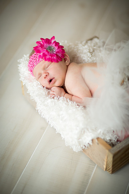 ShakopeeNewbornPhotographer_10