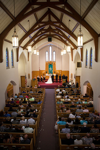 Iowa wedding photographer