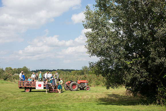DeerLakeOrchard_WeddingPhotographer_58