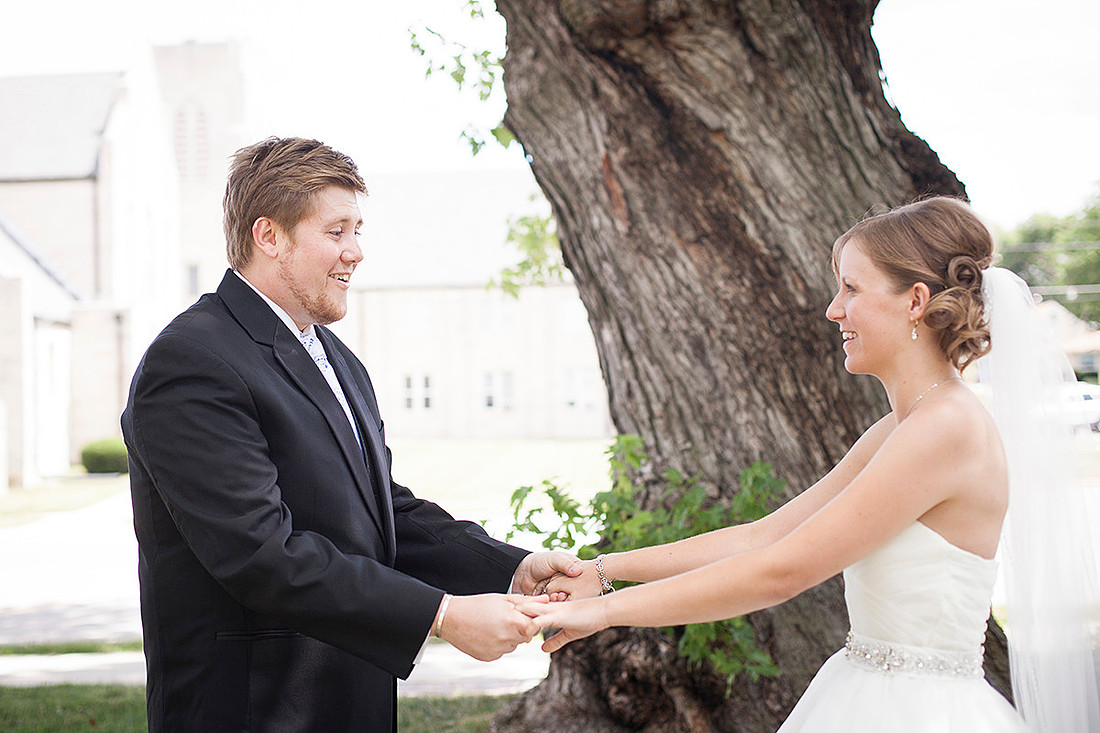 Iowa wedding photographer