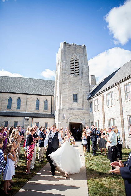 Iowa wedding photographer