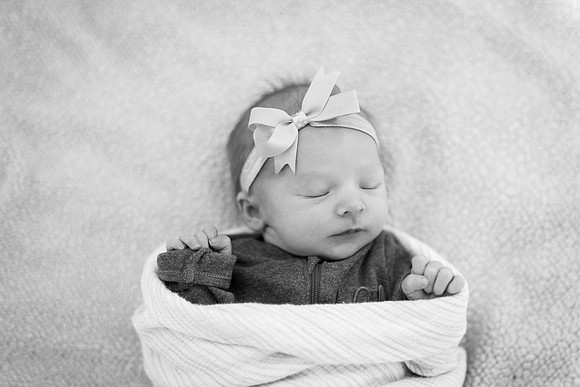 DorothyDennNewborn_47_HighRes-2